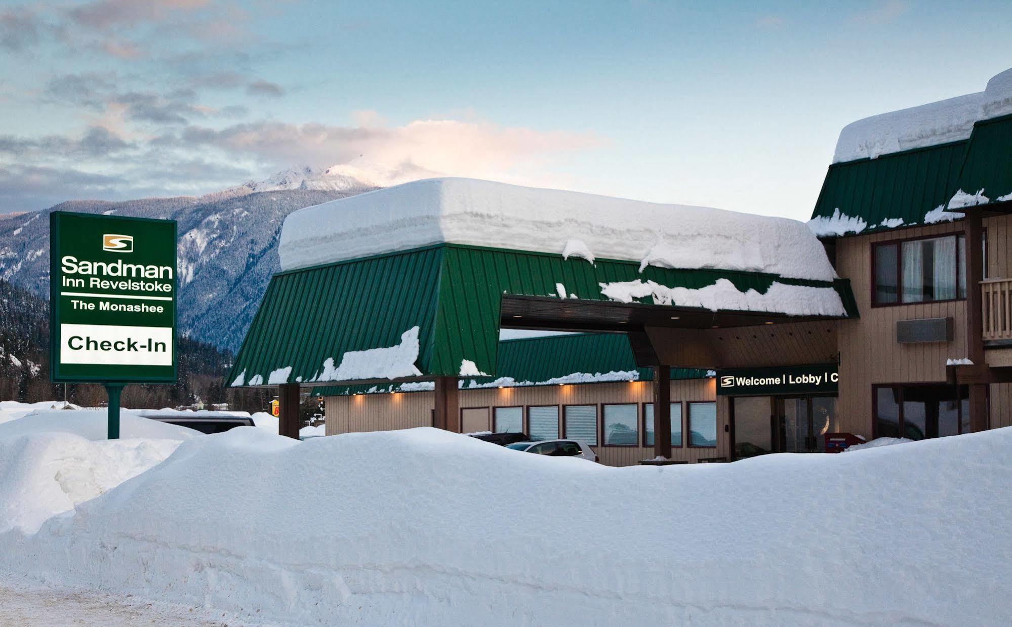 Sandman Hotel Ревелсток Экстерьер фото